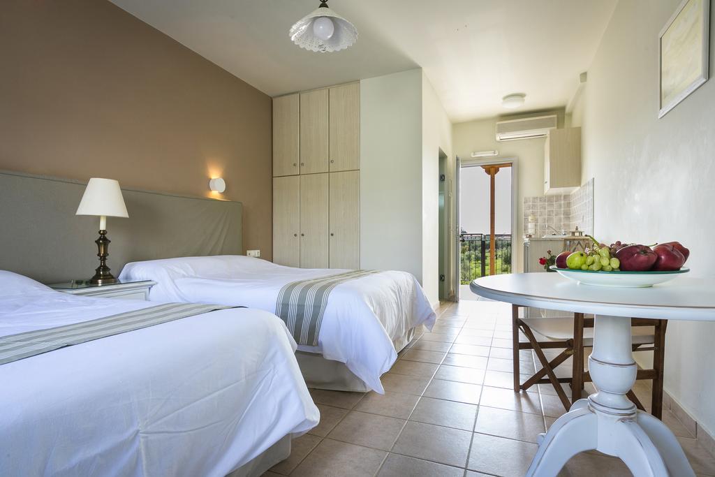 سفوروناتا Olive Grove Studios & Apartments المظهر الخارجي الصورة